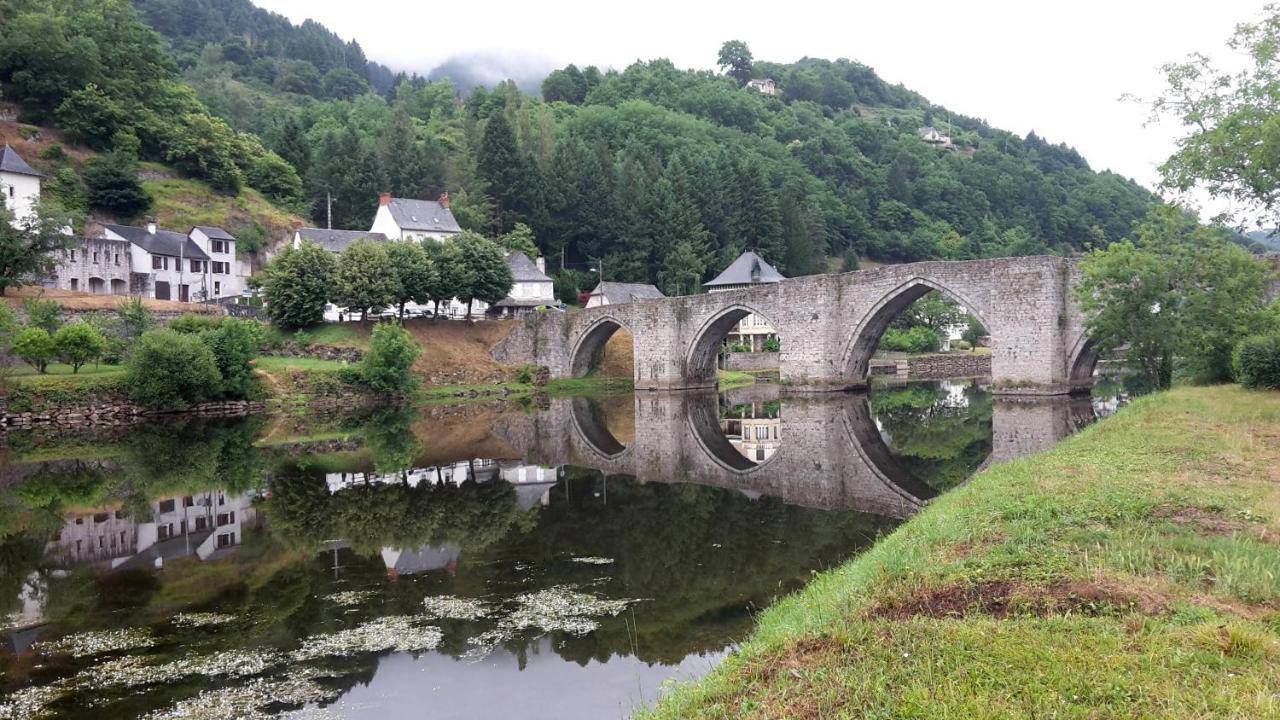 Gite Molly Entraygues-sur-Truyère Exteriér fotografie